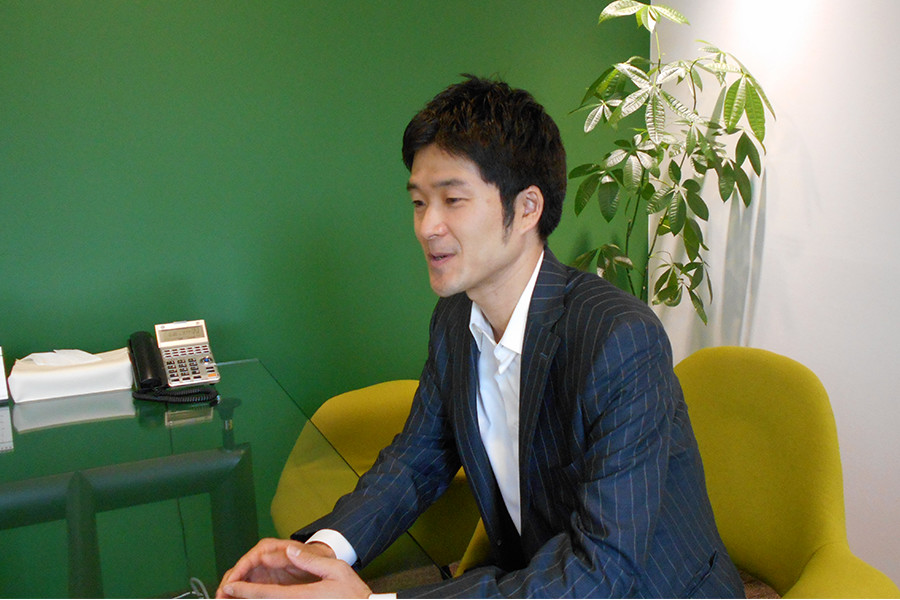 新藤 陽一